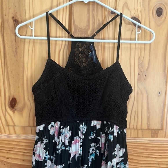 AMERICAN Eagle Outfitters Flowy Floral Dress - Picture 2 of 9